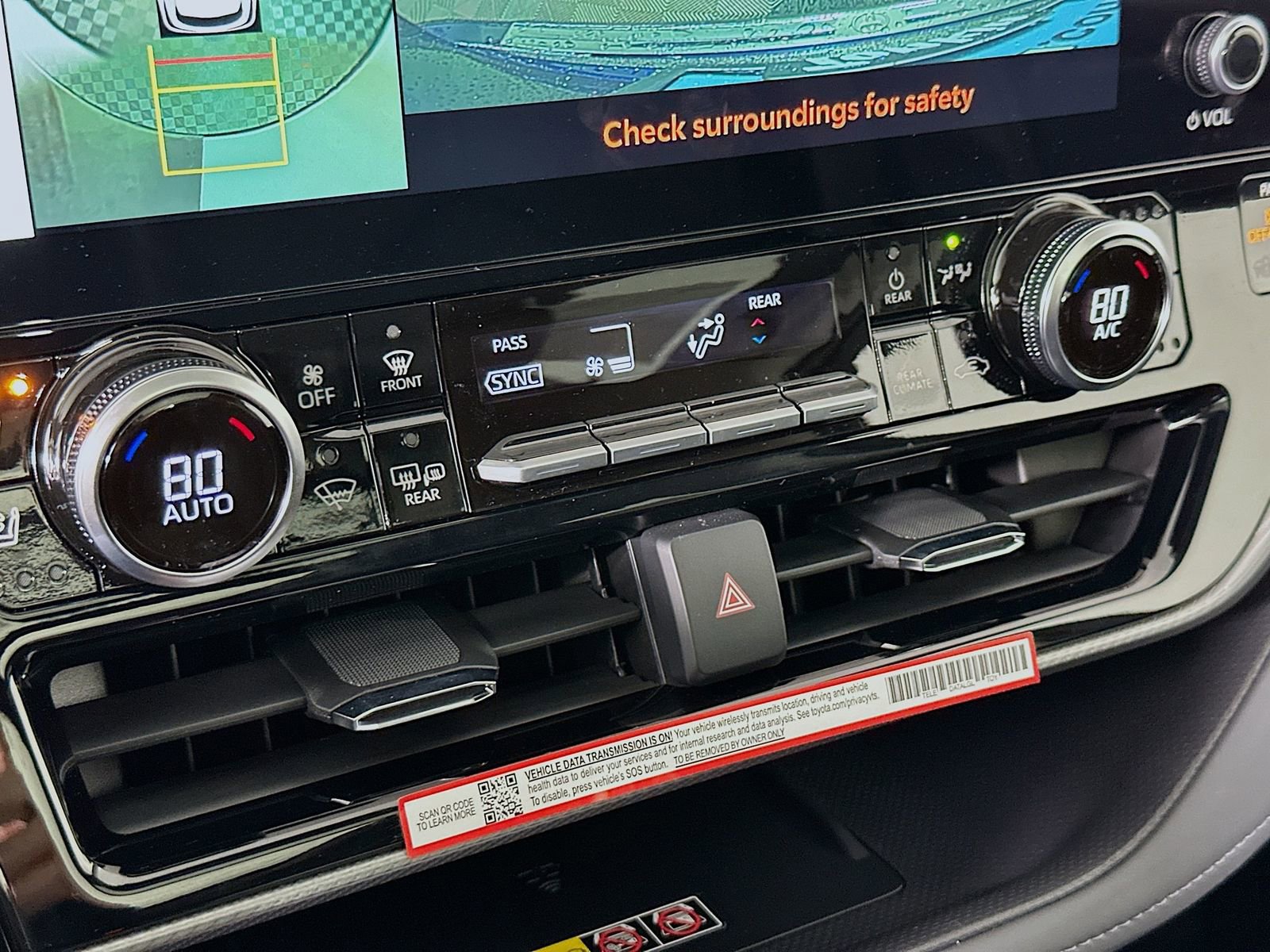 New 2026 Toyota Highlander Platinum image 16