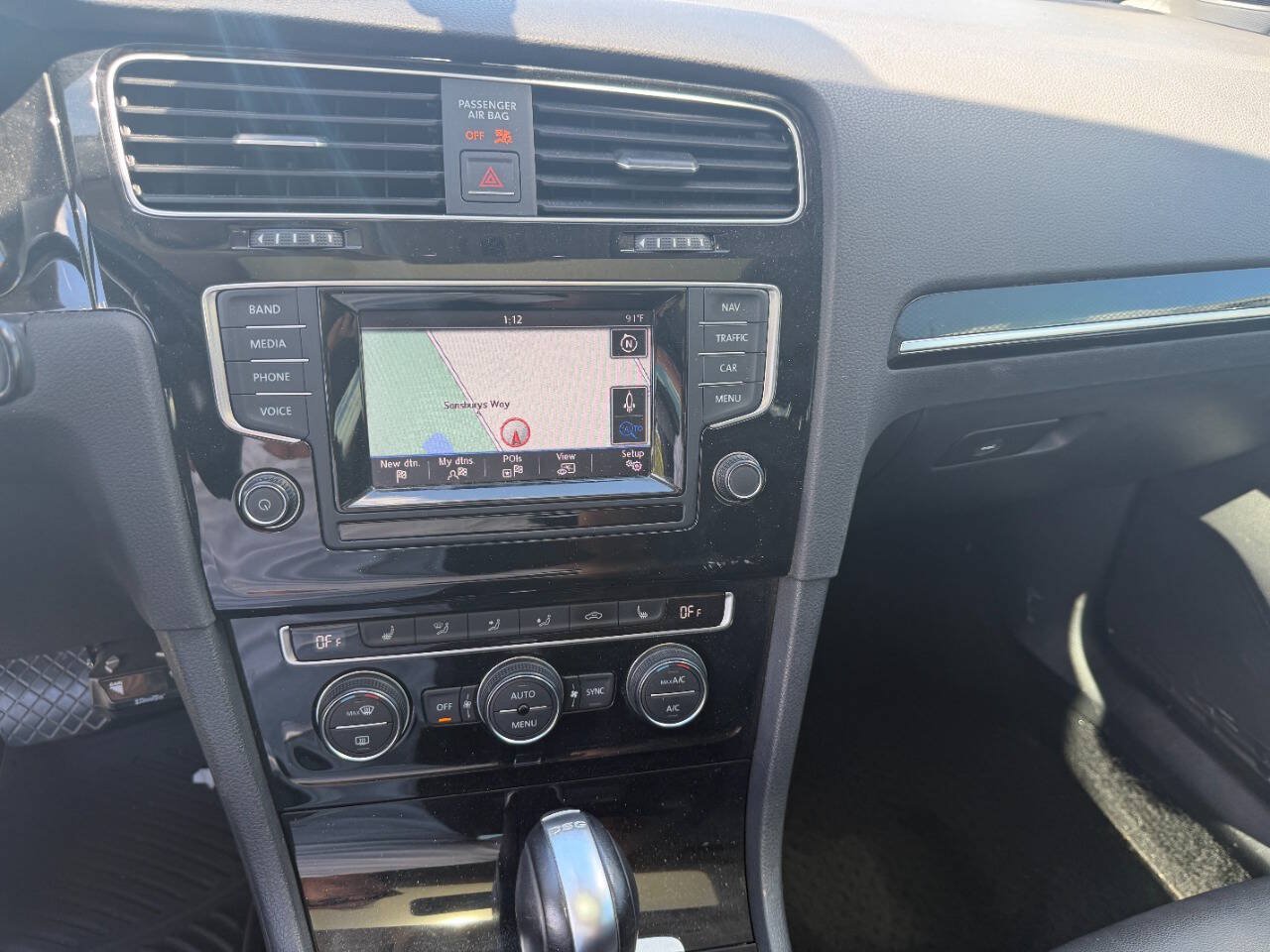 Used 2015 Volkswagen Golf TDI SEL FWD image 34