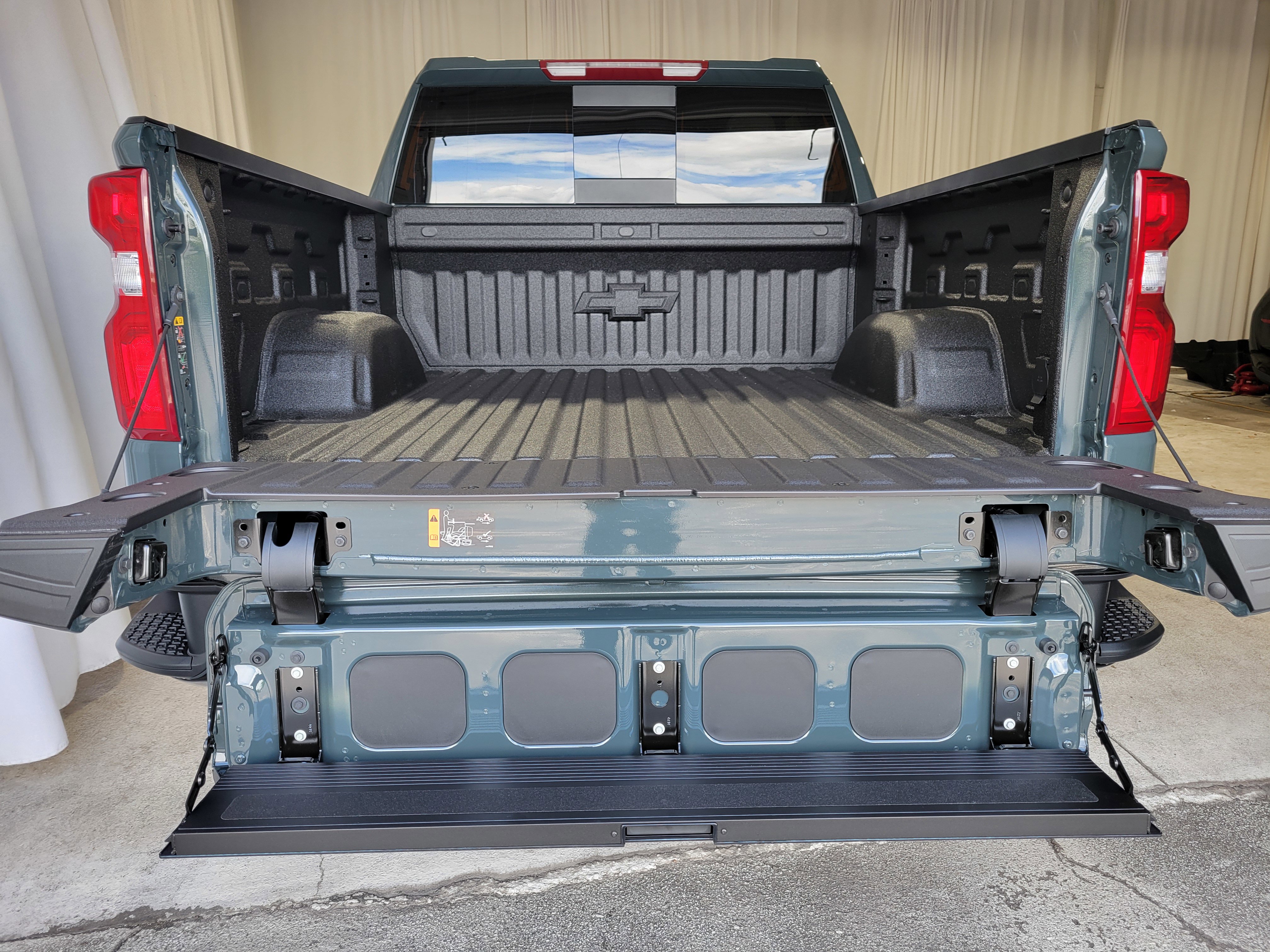 New 2026 Chevrolet Silverado 1500 LT Trail Boss w/ Convenience Package II image 7