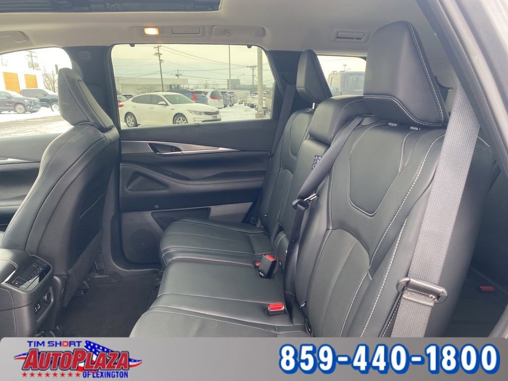 Used 2023 INFINITI QX60 Luxe image 48