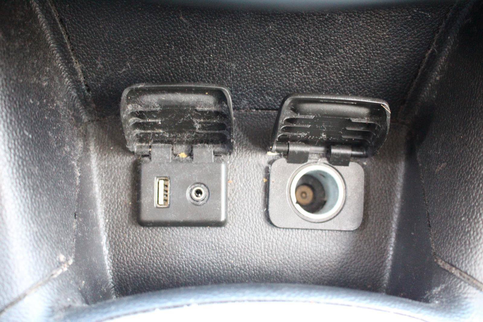 Used 2017 Chevrolet Cruze LS FWD image 24