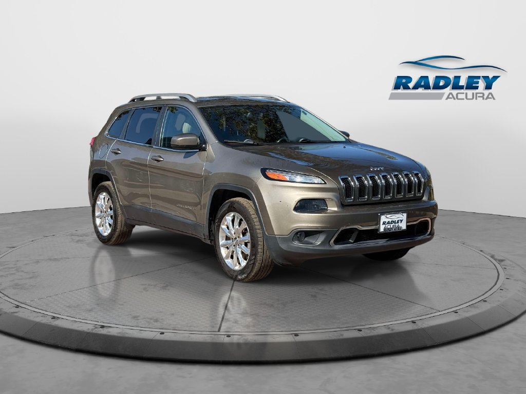 Used 2017 Jeep Cherokee Limited AWD/4WD image 1