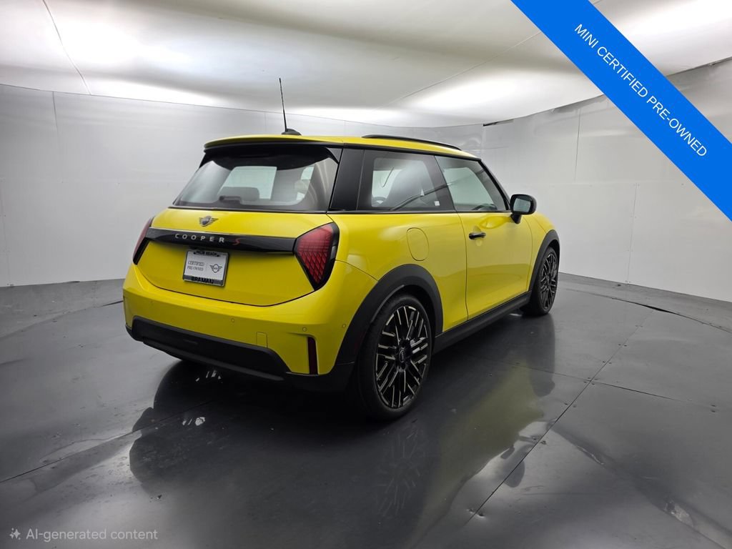 Used 2025 MINI Cooper S FWD image 6