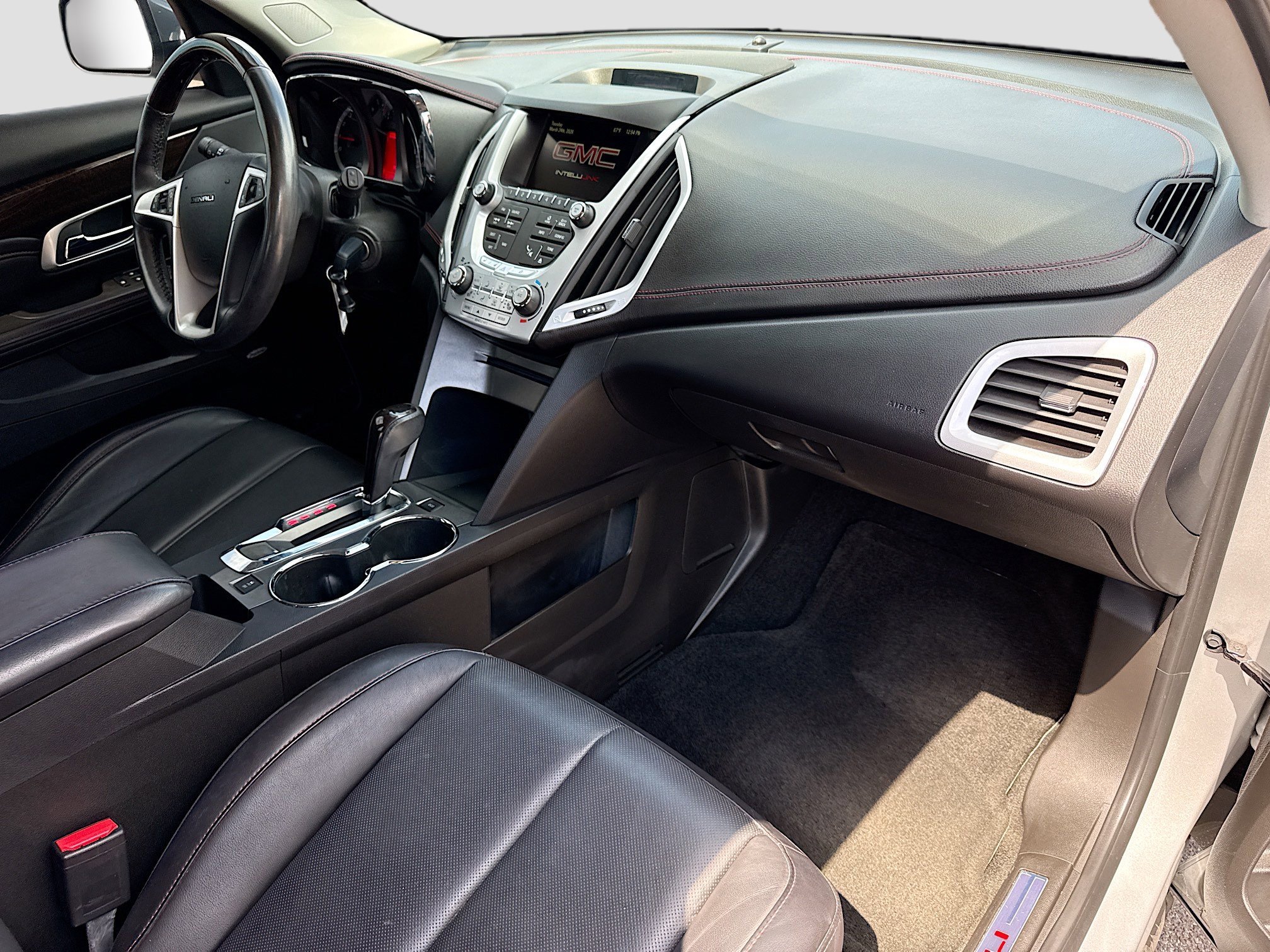 Used 2015 GMC Terrain Denali image 14