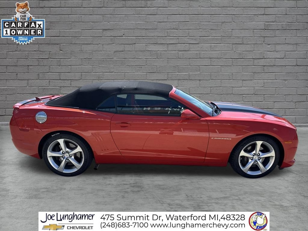 Used 2013 Chevrolet Camaro SS RWD image 2