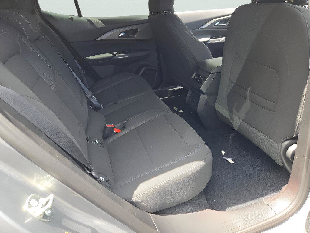 New 2026 Chevrolet Equinox EV LT FWD image 17