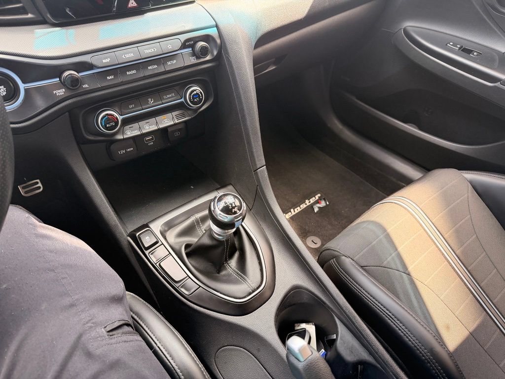 Used 2021 Hyundai Veloster N FWD image 23