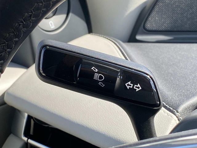 New 2026 Lincoln Navigator L Reserve AWD/4WD image 18