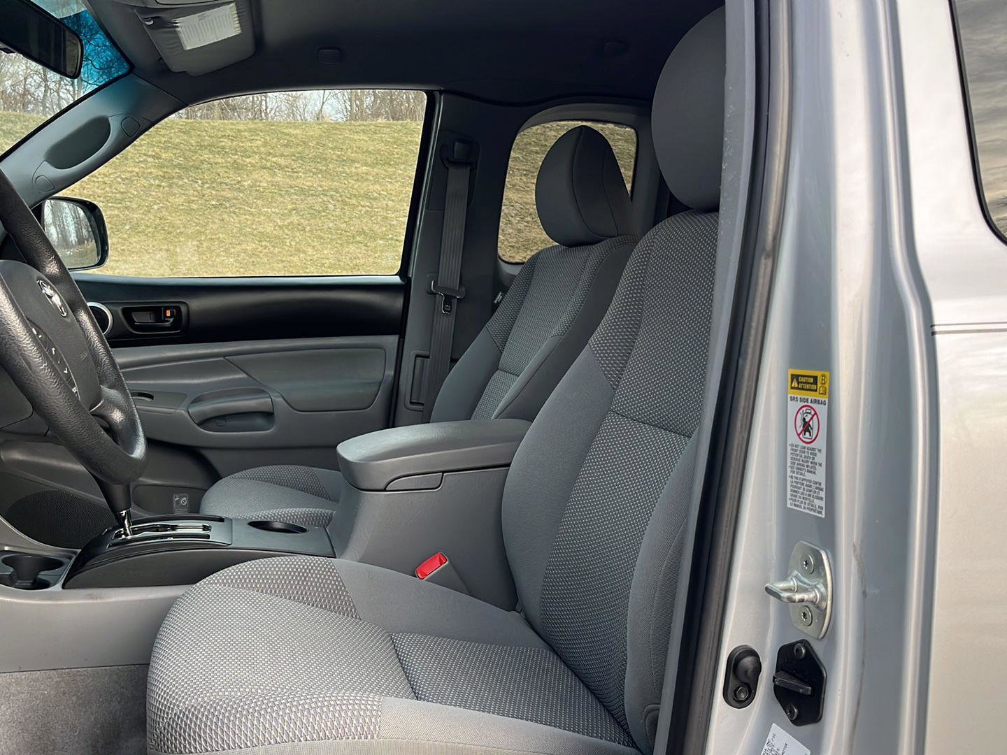 Used 2010 Toyota Tacoma Base image 10