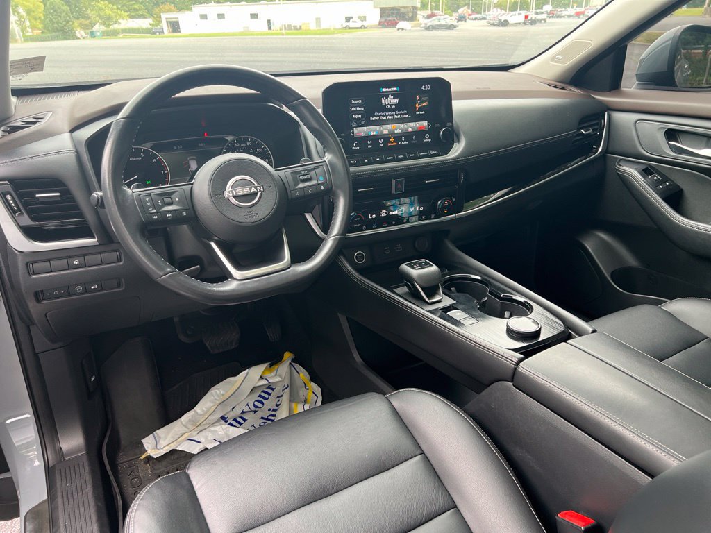 Used 2023 Nissan Rogue SL w/ SL Premium Package AWD/4WD image 18