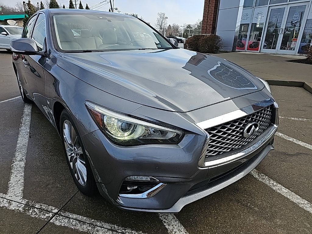 Used 2020 INFINITI Q50 Luxe w/ Essential Package (3.0T Luxe) image 7