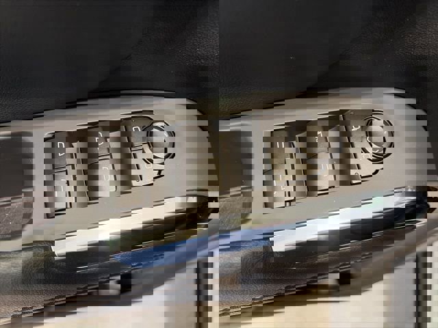 New 2026 Chevrolet Traverse LT w/ Driver Confidence Package FWD image 9