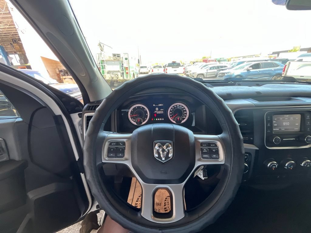 Used 2022 RAM 1500 Classic SLT RWD image 13