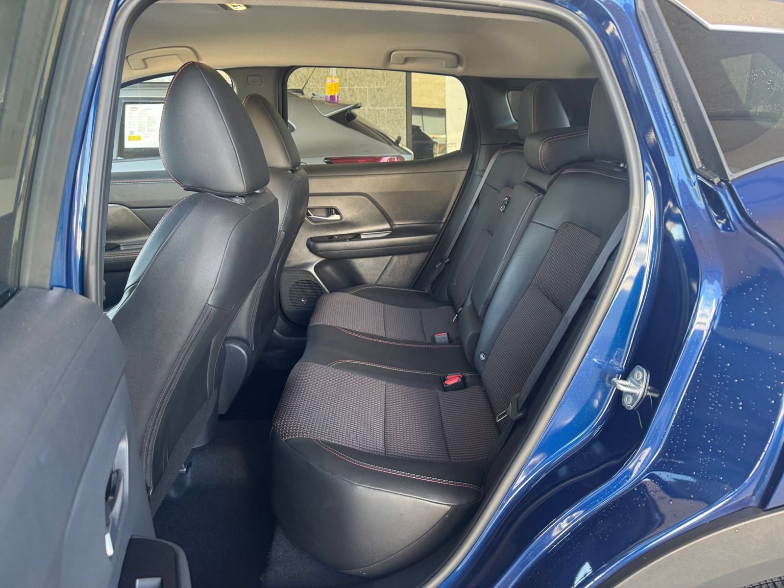Used 2026 Nissan Kicks SR FWD image 25