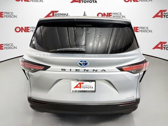 Certified 2021 Toyota Sienna LE FWD image 7