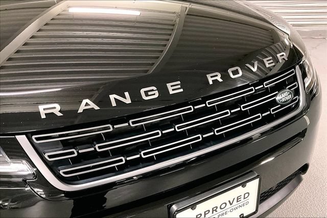 Certified 2025 Land Rover Range Rover Evoque S AWD/4WD image 31