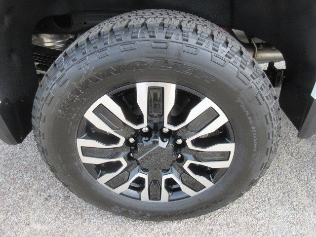 New 2026 GMC Sierra 2500 Denali Ultimate AWD/4WD image 10