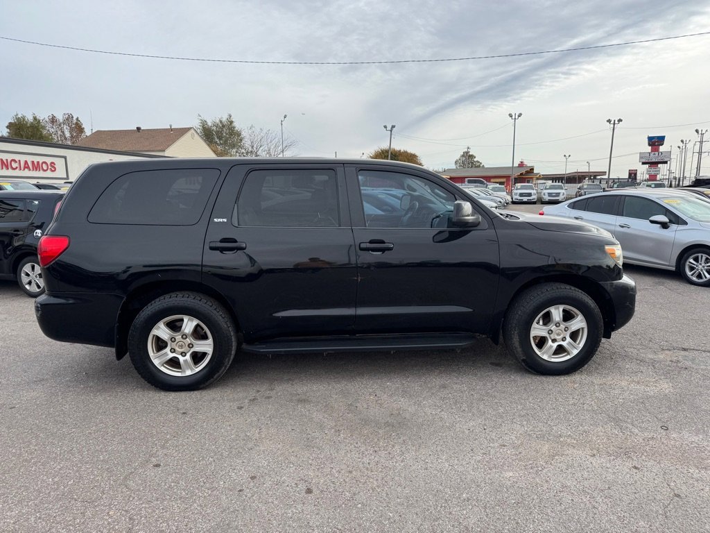 Used 2009 Toyota Sequoia SR5 image 4