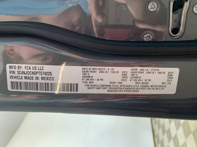 Used 2023 Jeep Compass Limited AWD/4WD image 35