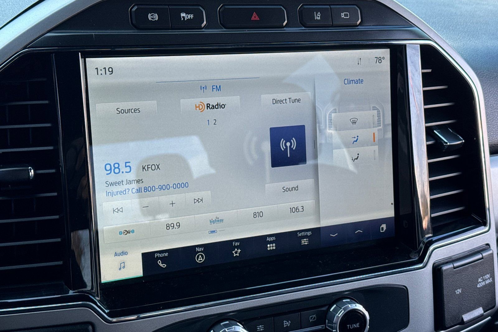 Used 2022 Ford F250 Lariat w/ Lariat Value Package image 26