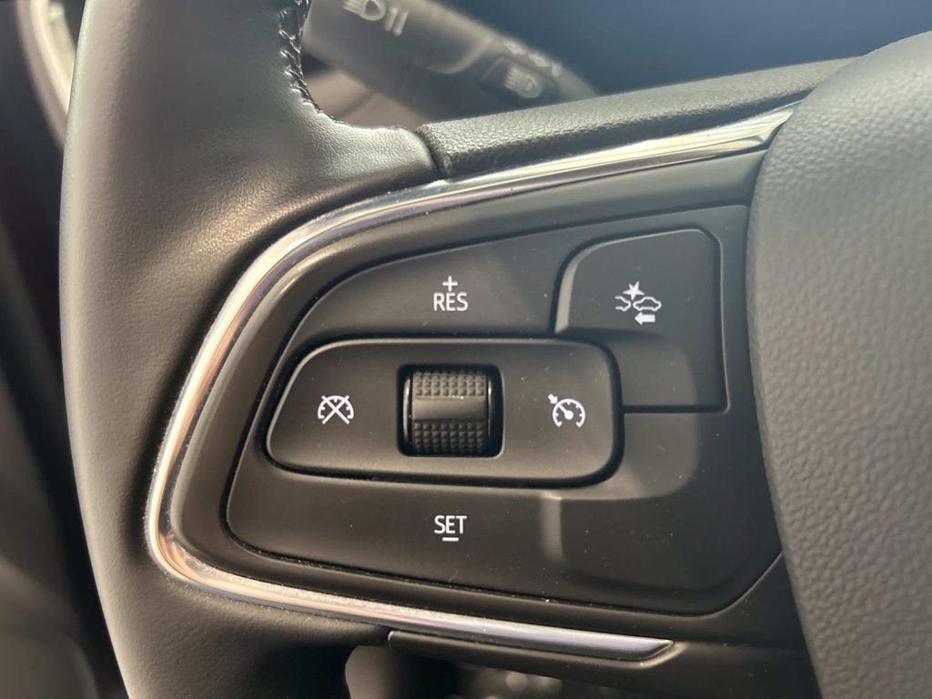 Used 2024 Buick Encore GX Sport Touring FWD image 19