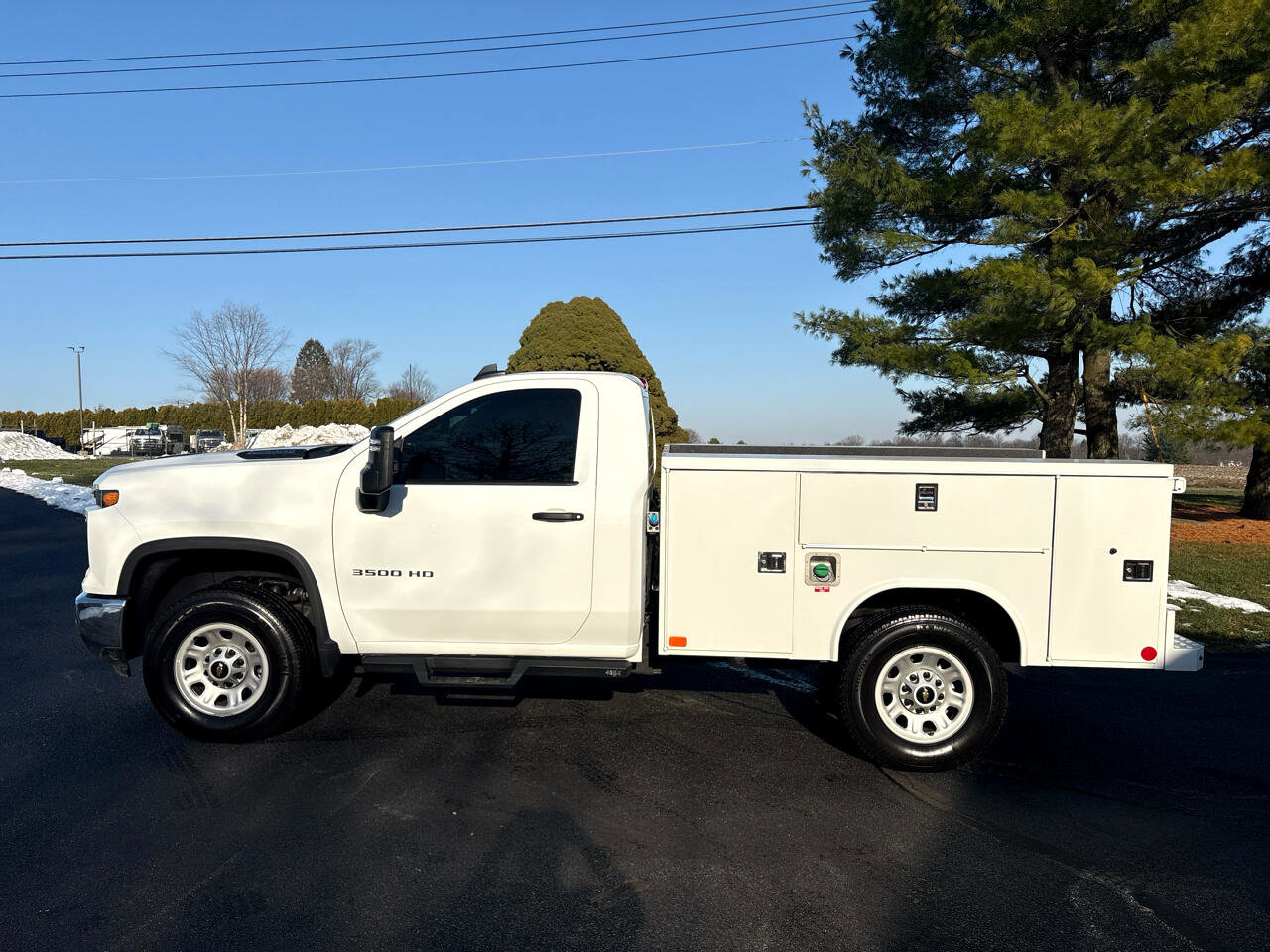 Used 2025 Chevrolet Silverado 3500 W/T w/ WT Convenience Package image 2