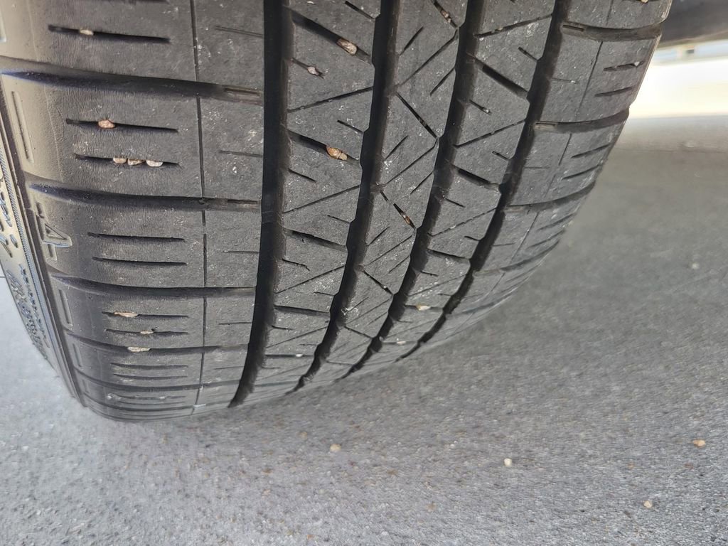 Used 2025 Toyota Corolla SE FWD image 31