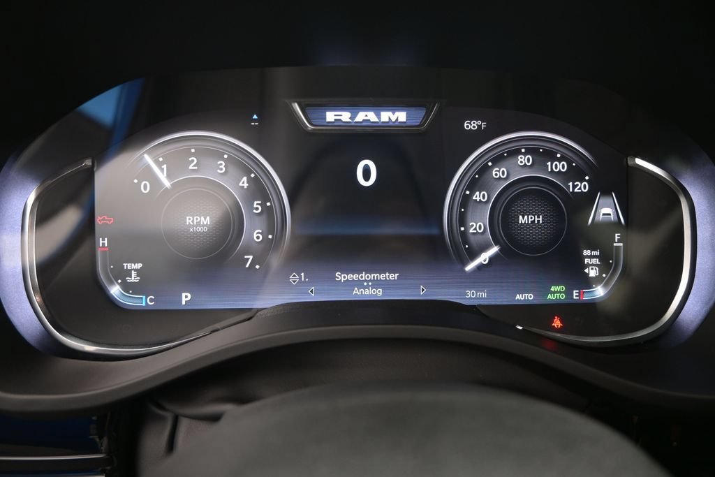 New 2026 RAM 1500 Laramie AWD/4WD image 32