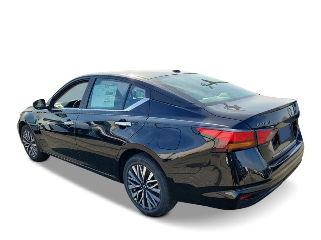 New 2026 Nissan Altima 2.5 SV AWD/4WD image 3