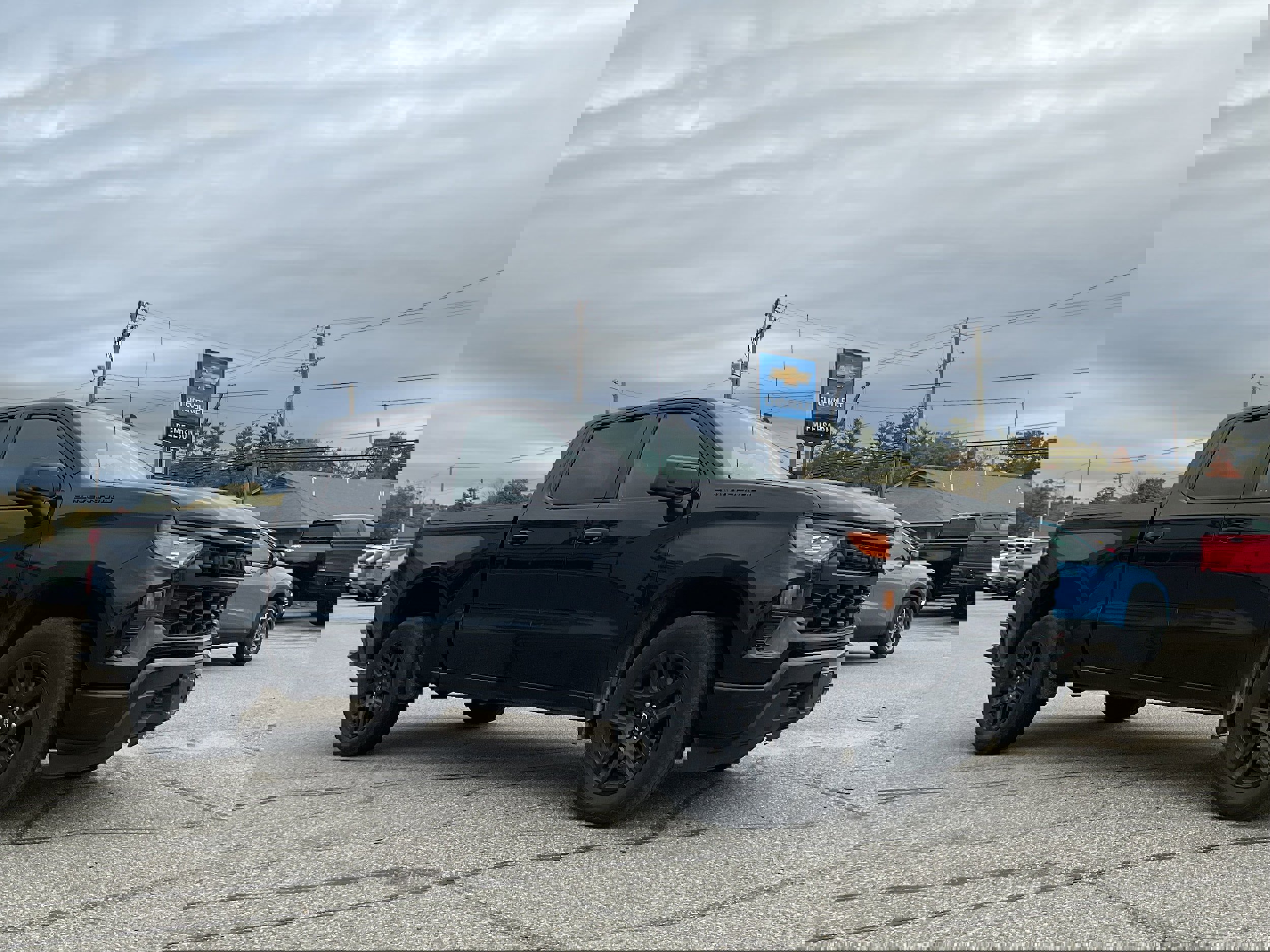 Certified 2023 Chevrolet Silverado 1500 Custom w/ LPO, Dark Essentials Package image 2