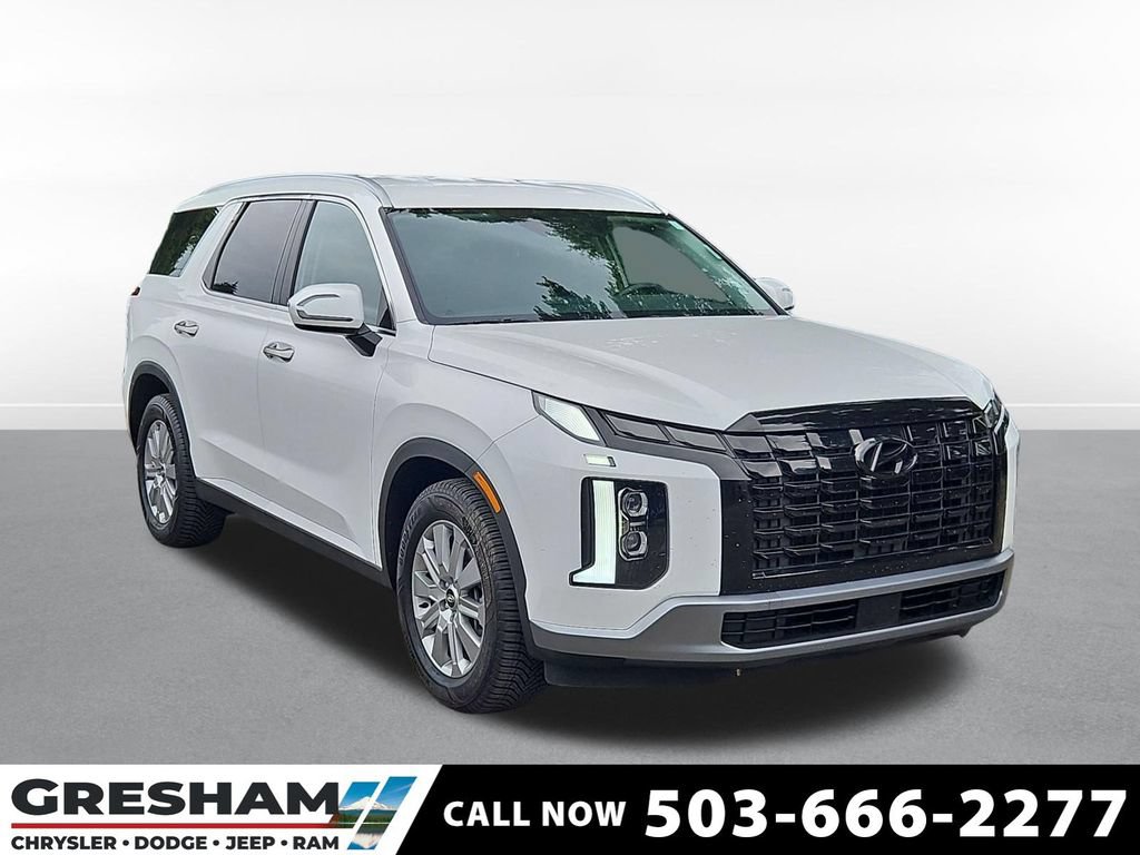 Used 2023 Hyundai Palisade SEL FWD image 1