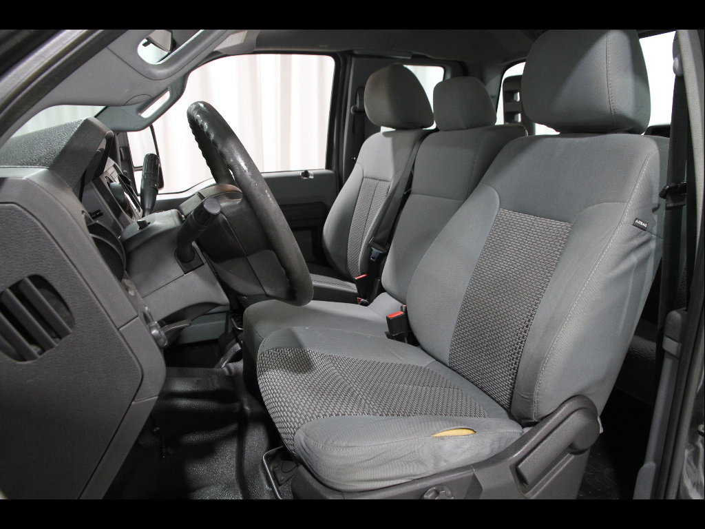 Used 2015 Ford F250 XL w/ Power Equipment Group image 5