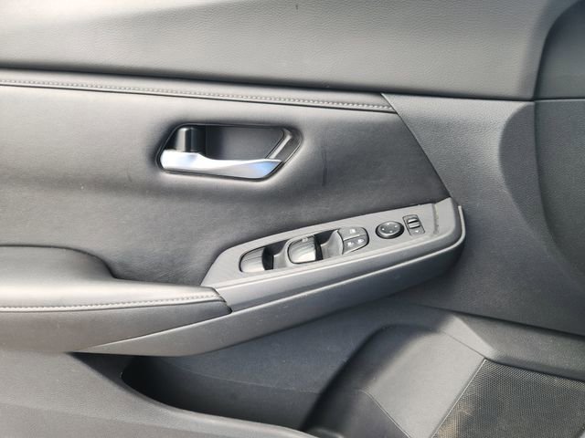 Used 2022 Nissan Sentra SV w/ All-Weather Package image 17