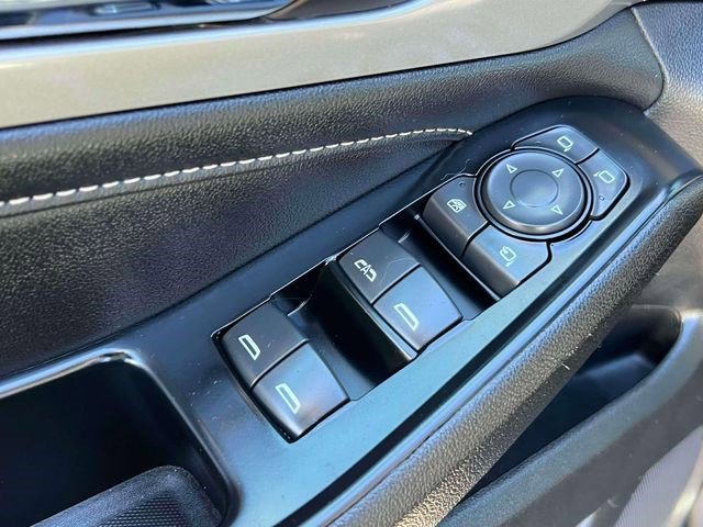 Certified 2023 Chevrolet Traverse LT w/ LT Premium Package AWD/4WD image 22