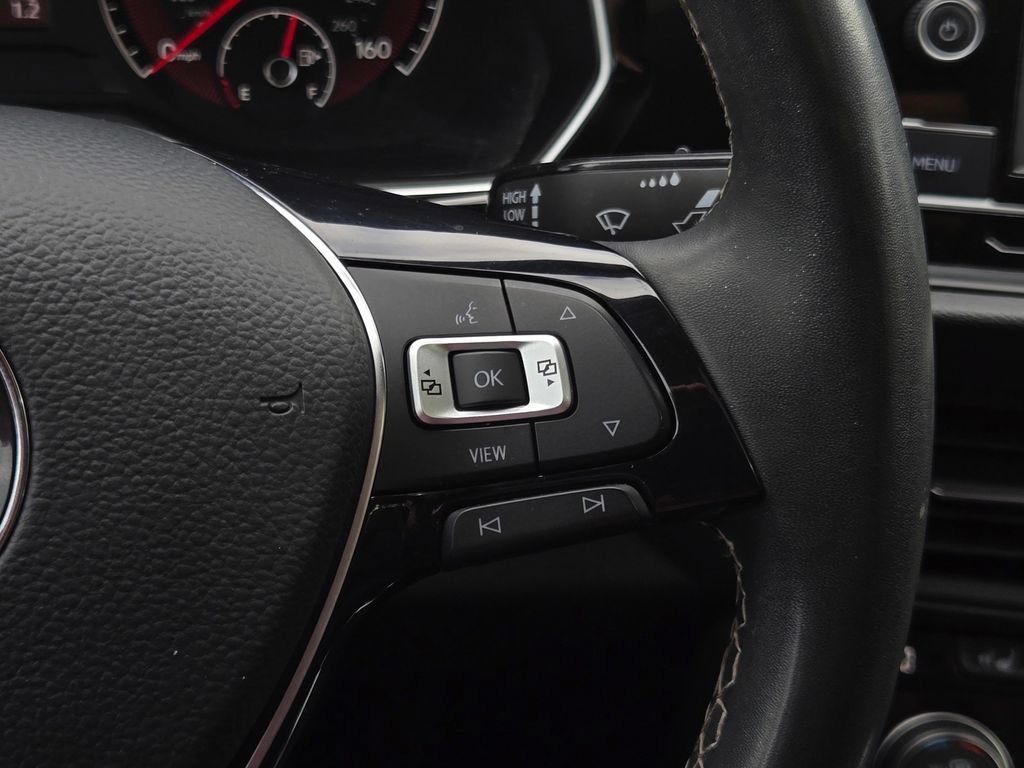 Used 2021 Volkswagen Jetta SE FWD image 22