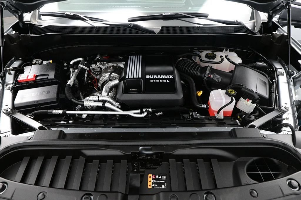 Used 2026 Chevrolet Silverado 1500 RST AWD/4WD image 33