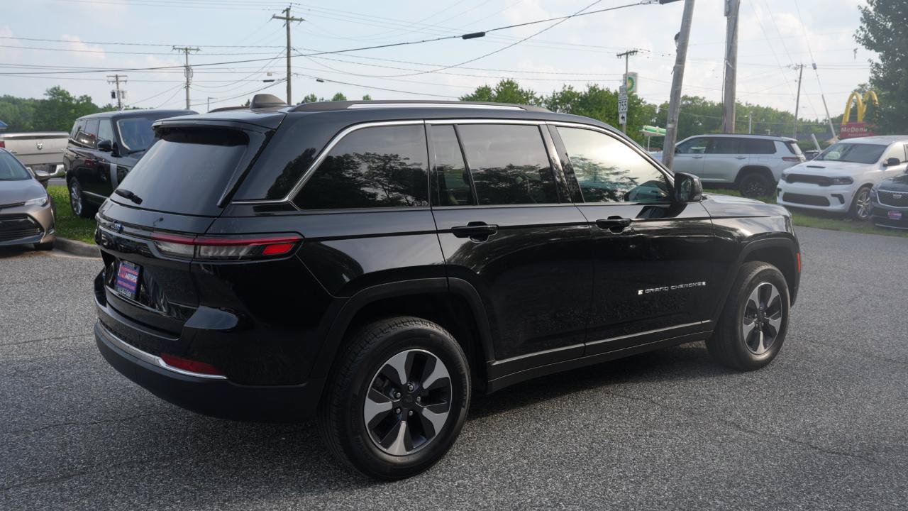Used 2024 Jeep Grand Cherokee Limited 4xe AWD/4WD image 5