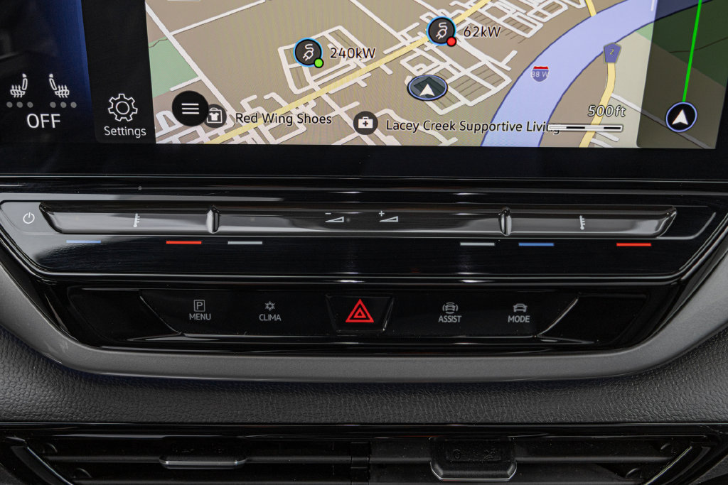 Used 2023 Volkswagen ID.4 Pro S Plus AWD/4WD image 19