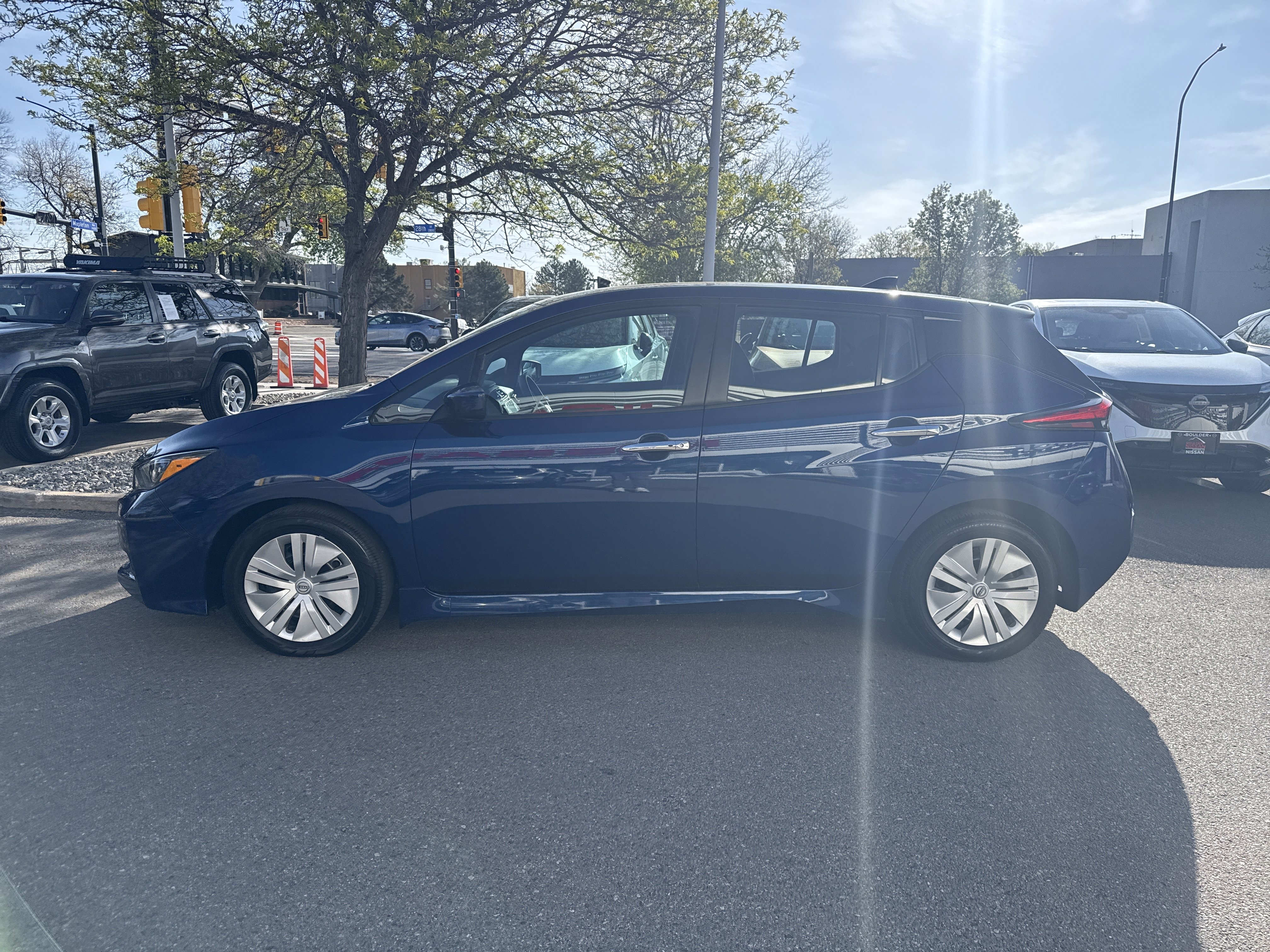 Certified 2024 Nissan Leaf S image 6