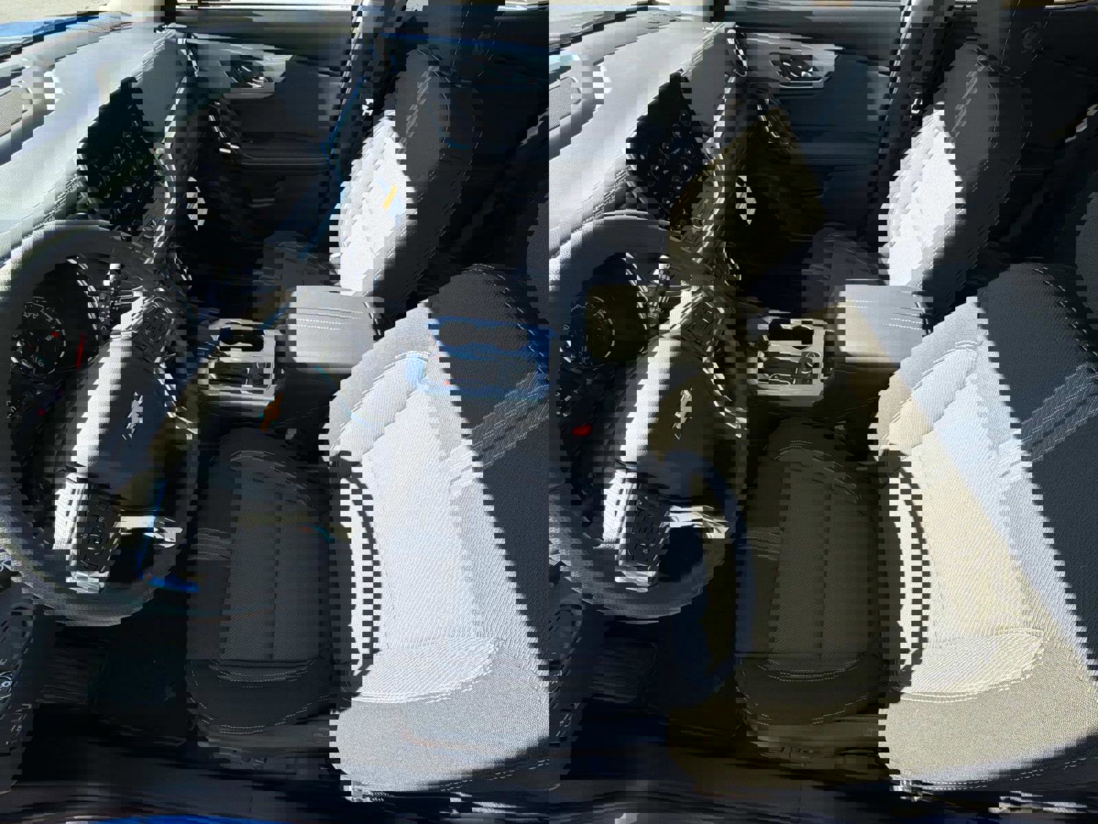 New 2026 Chevrolet Blazer LT w/ Convenience Package image 3