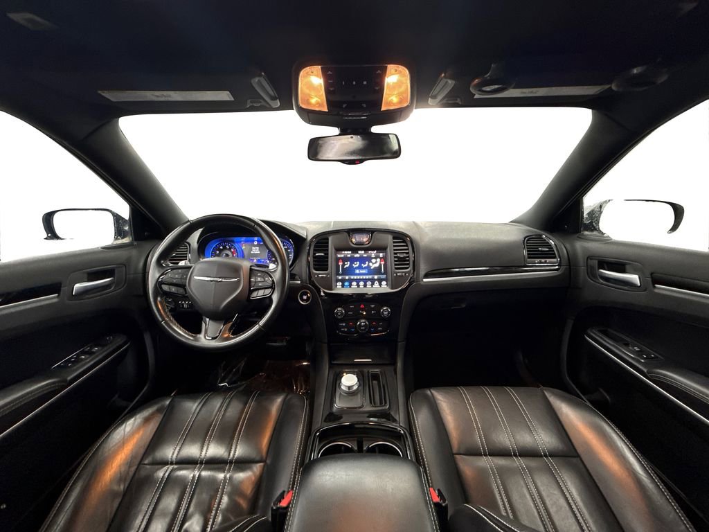 Used 2022 Chrysler 300 S image 17