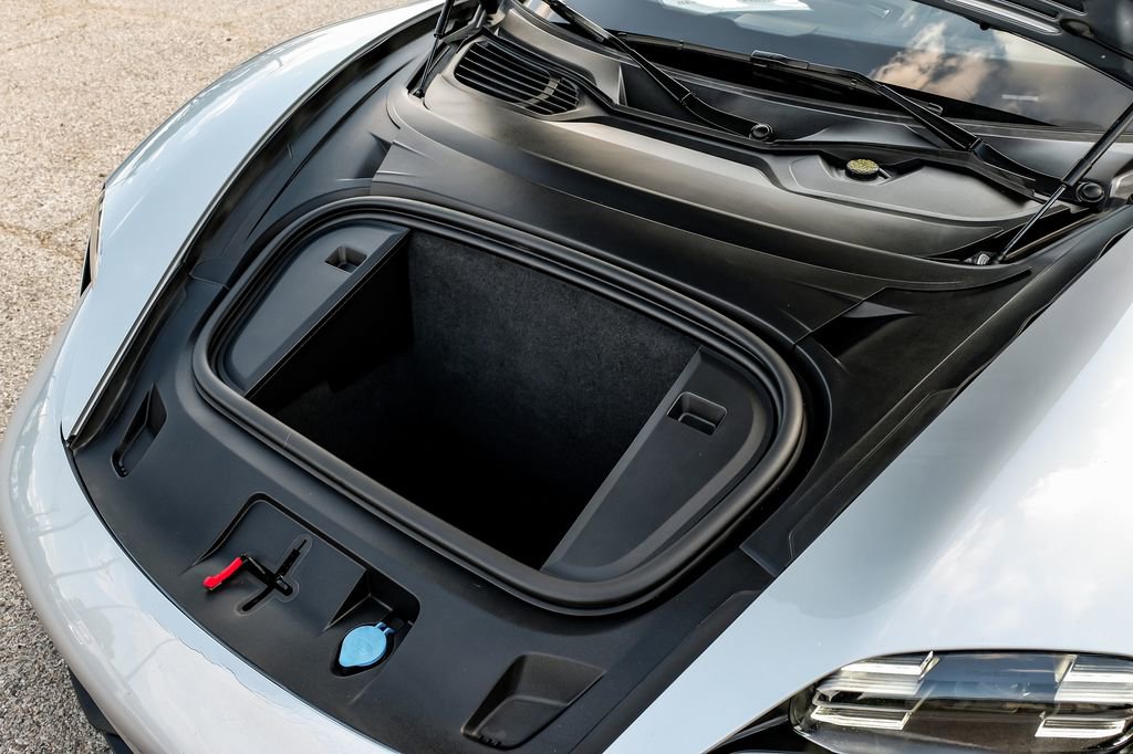 Used 2022 Porsche Taycan image 51