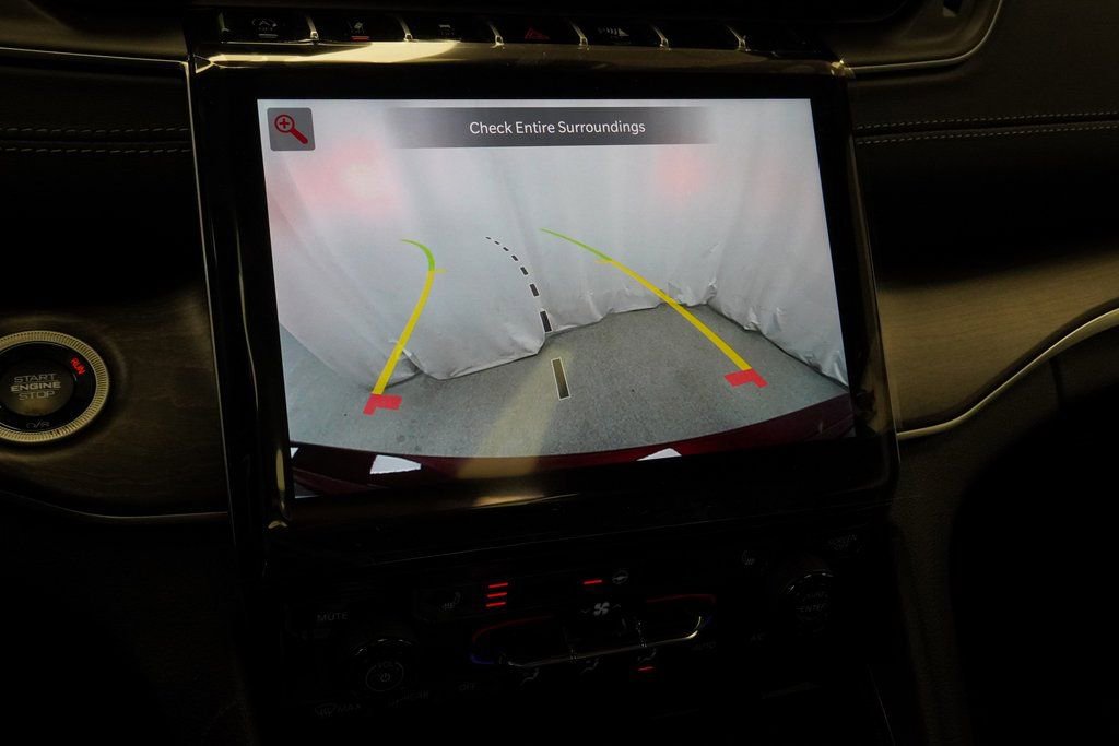 New 2025 Jeep Grand Cherokee Limited image 25