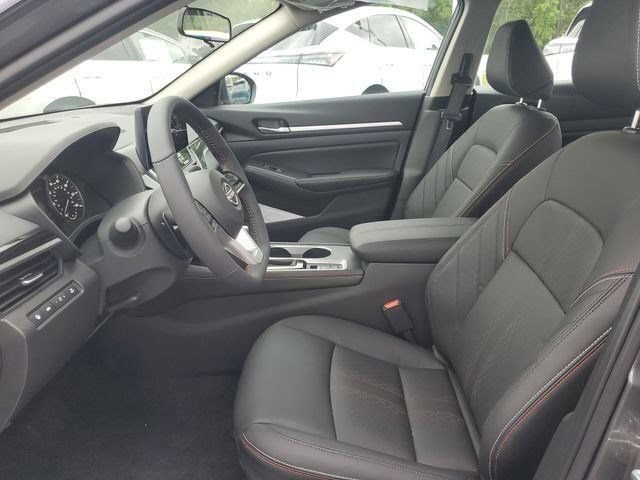 New 2026 Nissan Altima 2.5 SR FWD image 12