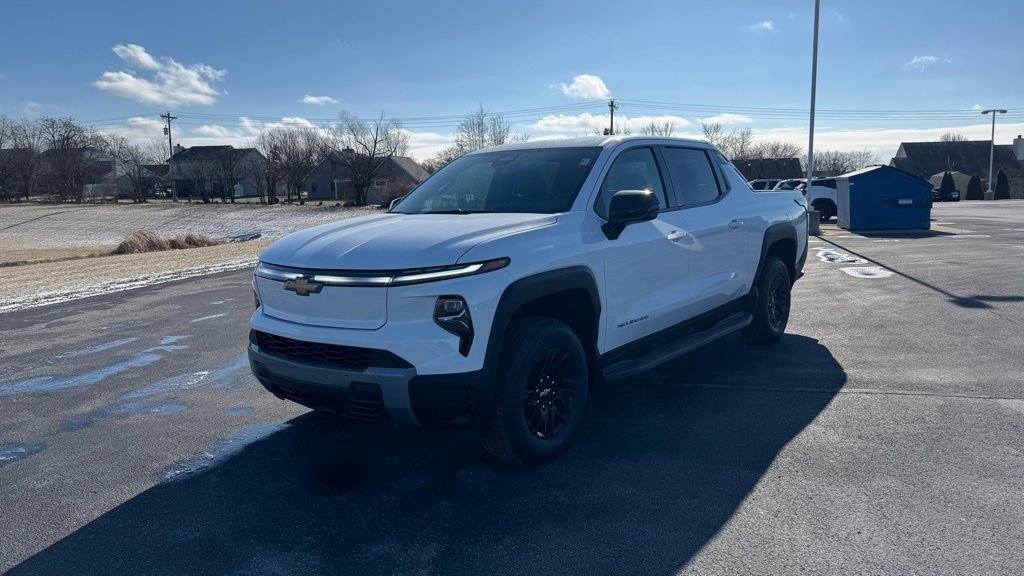 New 2025 Chevrolet Silverado EV LT AWD/4WD image 3