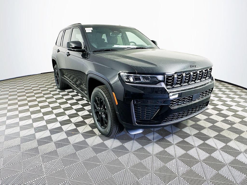New 2026 Jeep Grand Cherokee Altitude AWD/4WD image 2