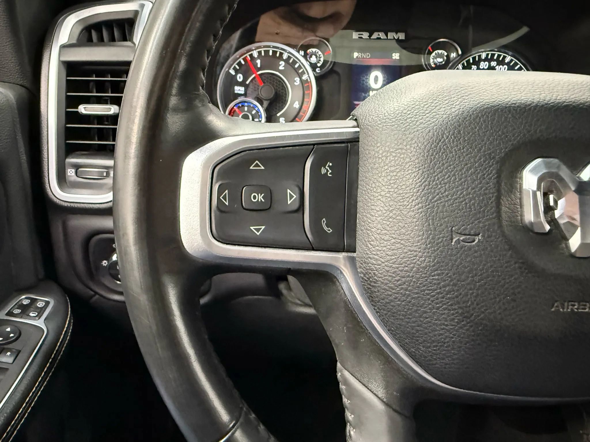 Used 2024 RAM 2500 Big Horn image 28