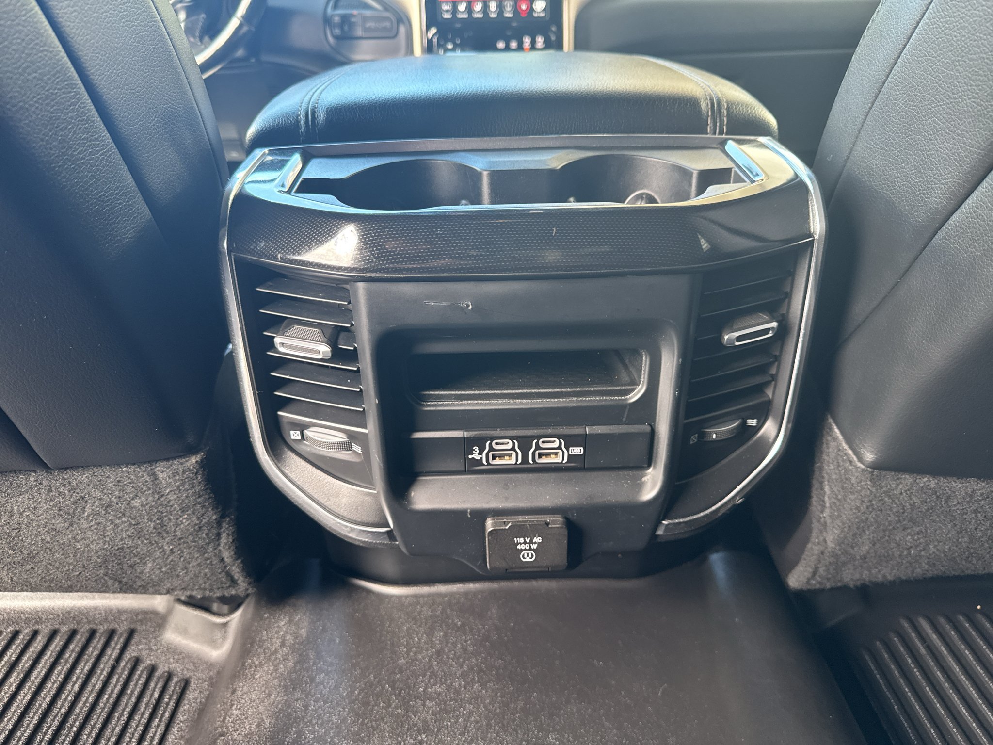 Used 2019 RAM 3500 Laramie AWD/4WD image 19
