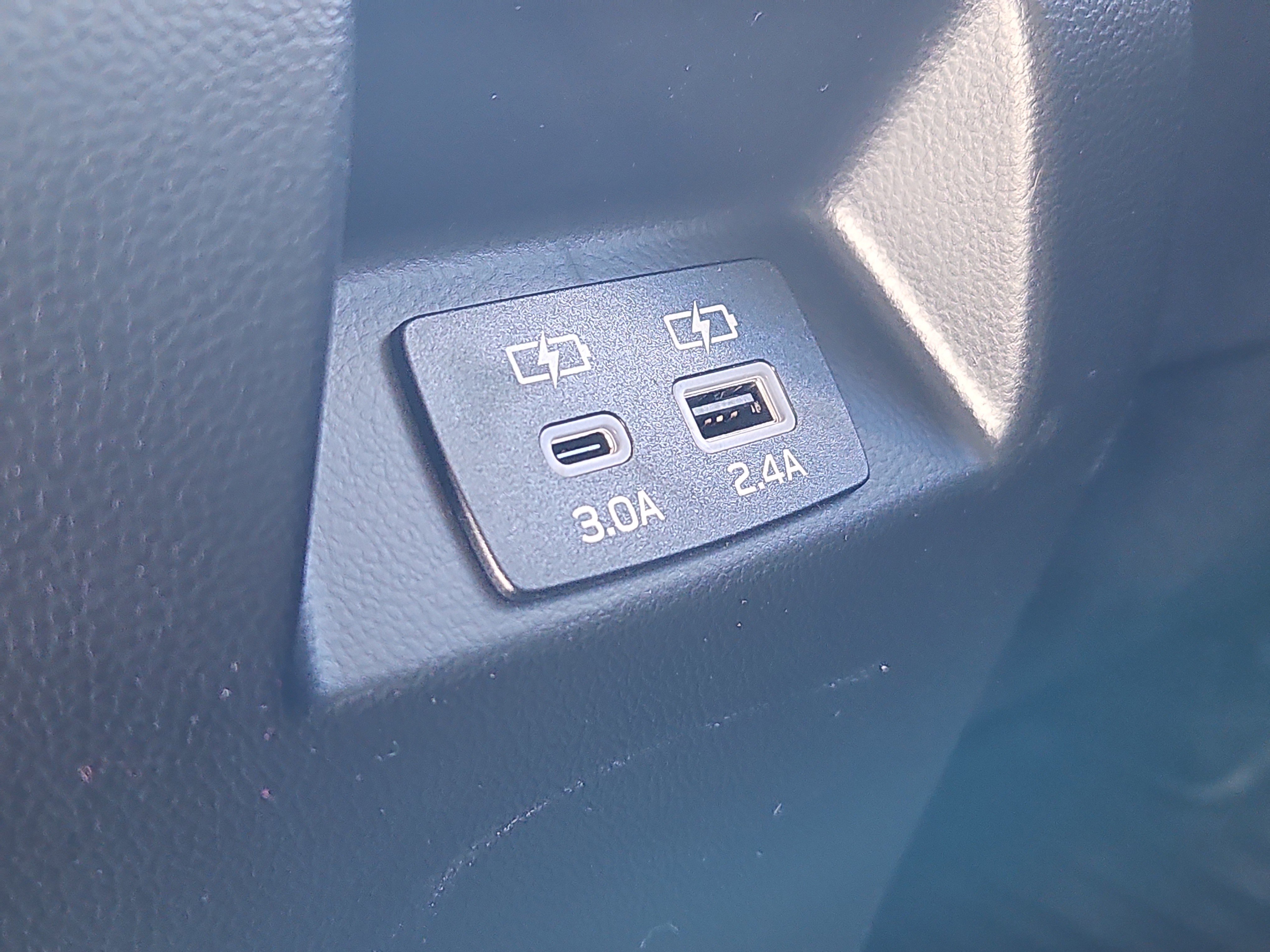 Certified 2025 Subaru Crosstrek 2.0i Premium image 12