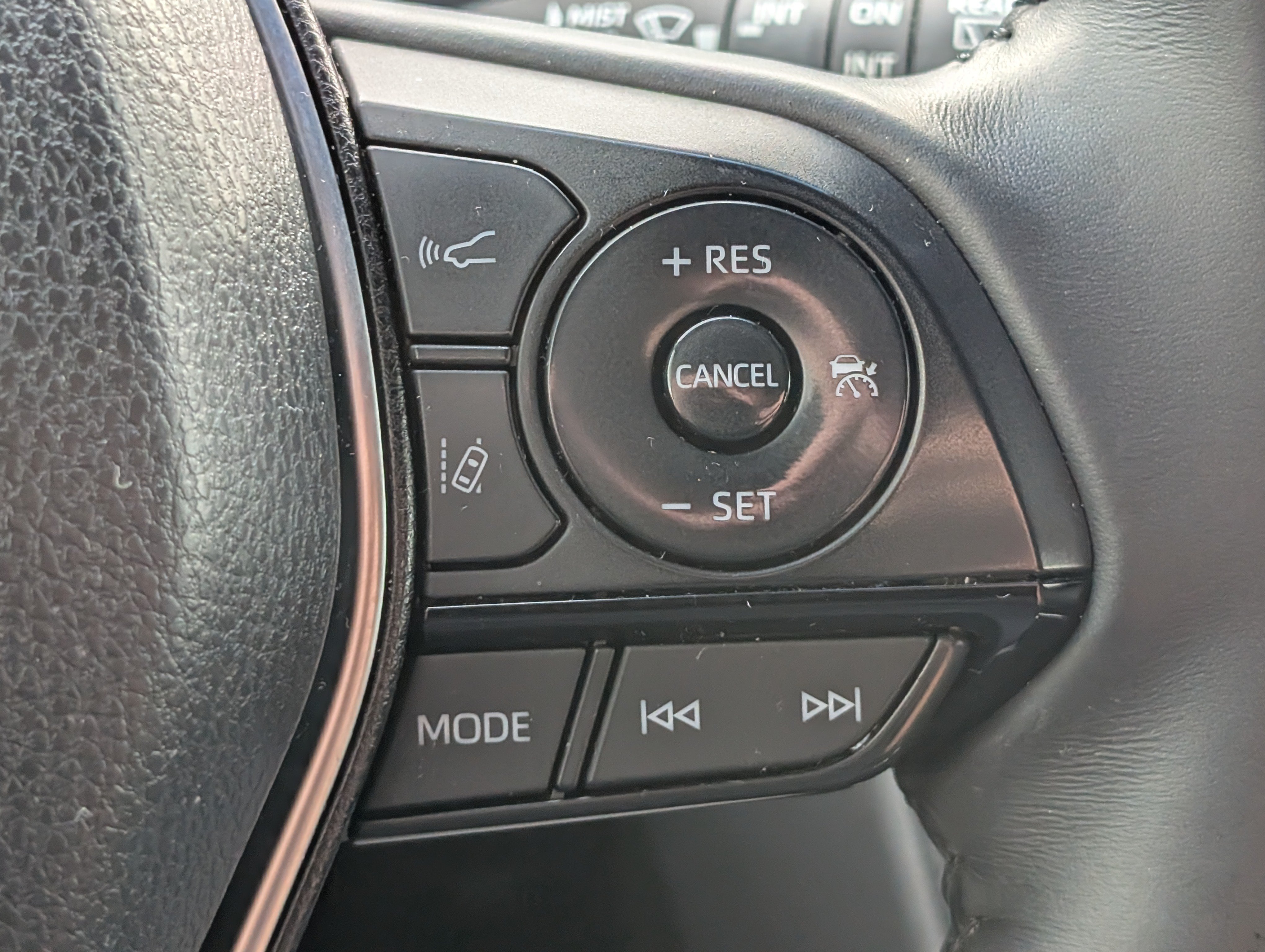 Used 2024 Toyota Venza Nightshade AWD/4WD image 24